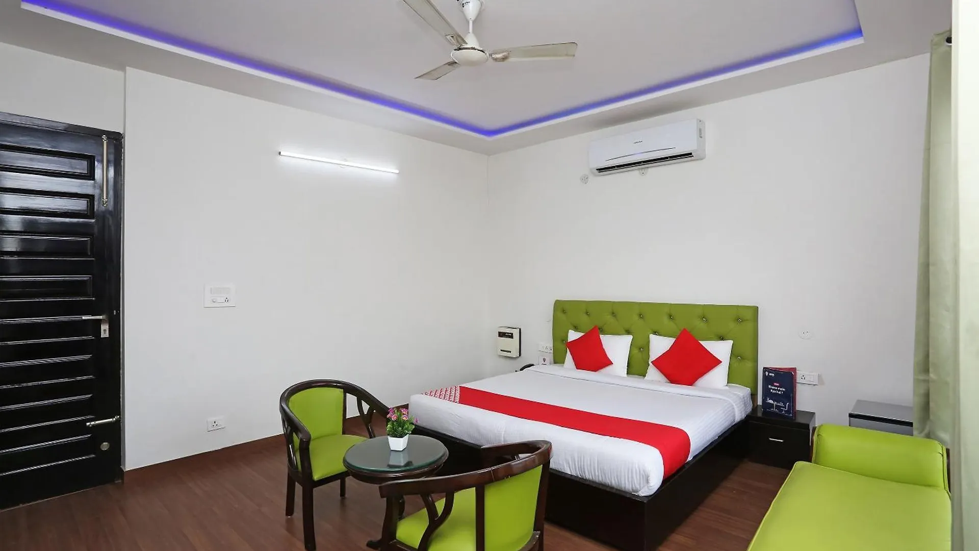 Hotel O Star Suites Gurgaon 3*,  India