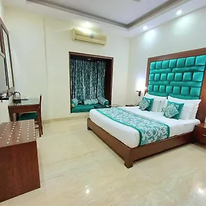 Siris 18 *** Gurgaon